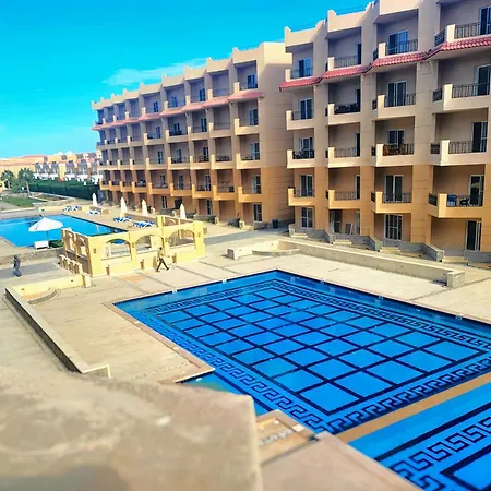 Selena Bay Luxury Resort - Premium Apartment With Private Beach-3